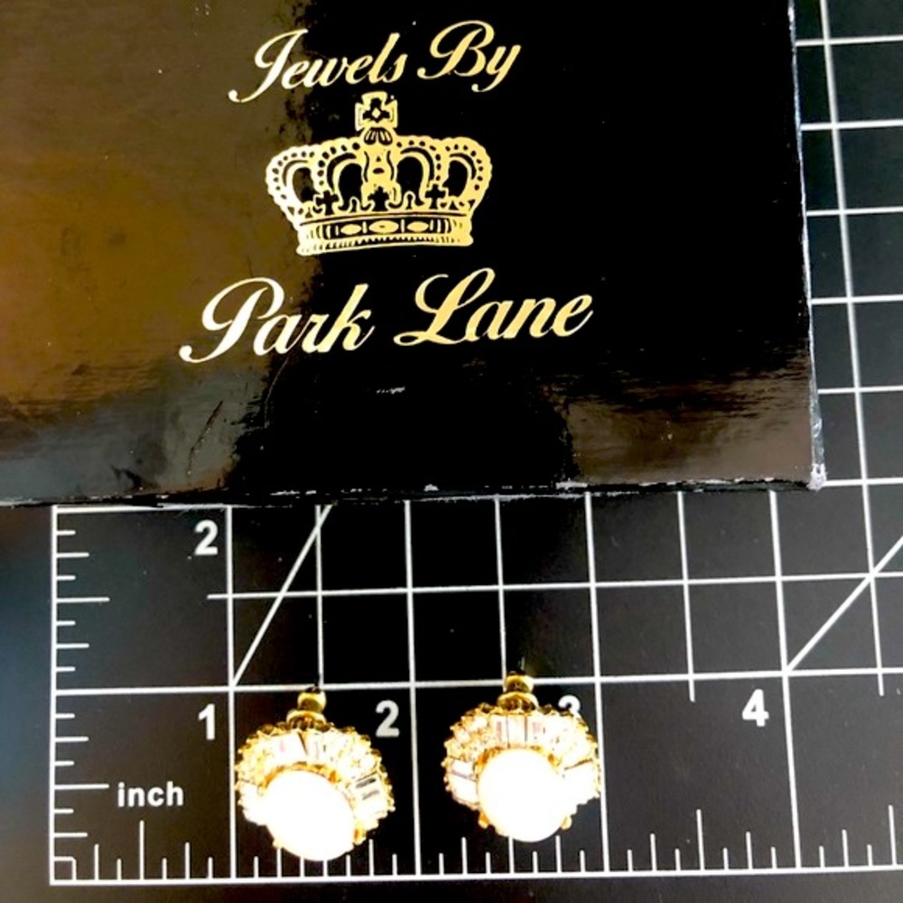 Vintage Signed Rhinestone Confetti Opal Earrings … - image 4